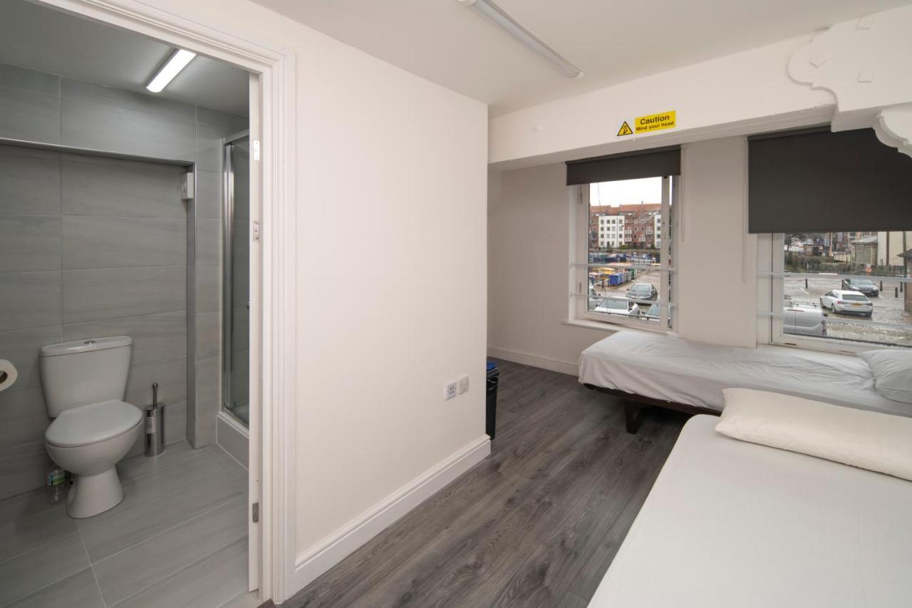 Harbourside Hostel Bristol Extérieur photo